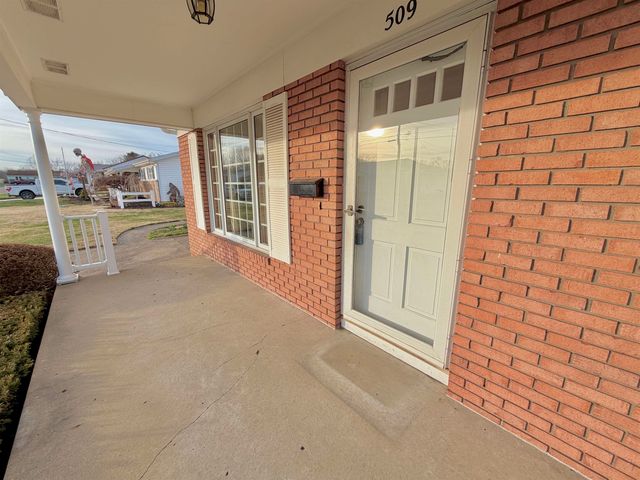 509 McNeil Ave, Point Pleasant, WV 25550