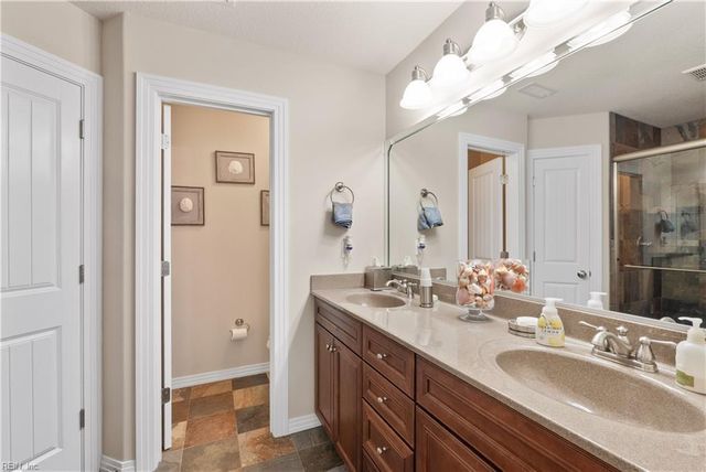2205 Martlet LN, Virginia Beach, VA 23456