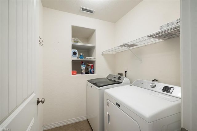 2205 Martlet LN, Virginia Beach, VA 23456