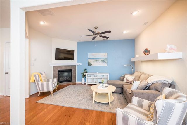 2205 Martlet LN, Virginia Beach, VA 23456