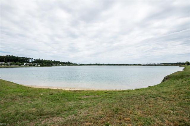 2205 Martlet LN, Virginia Beach, VA 23456