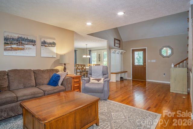 17 Squires Lane, Candler, NC 28715