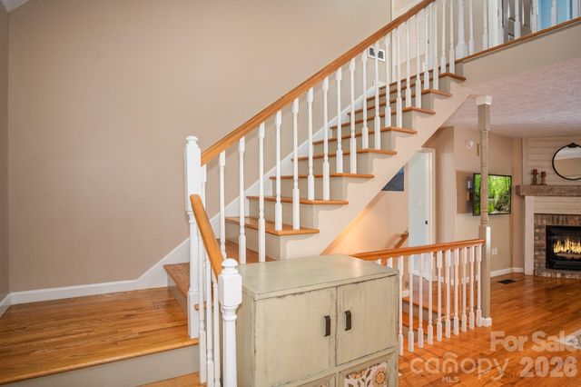 17 Squires Lane, Candler, NC 28715
