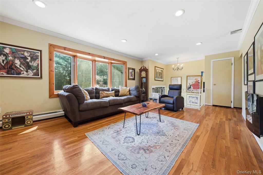 2650 Harvey Avenue, Oceanside, NY 11572 — photo 5