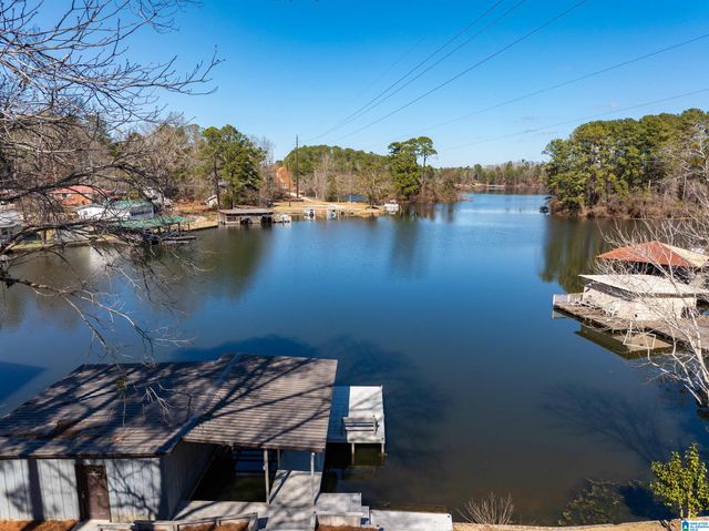 281 COUNTY ROAD 602, Clanton, AL 35046