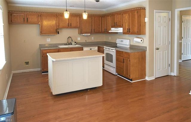 1012 Springwood Lane, Archdale, NC 27263