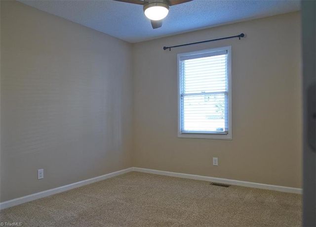 1012 Springwood Lane, Archdale, NC 27263