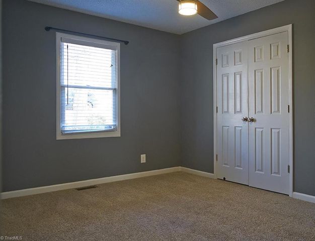 1012 Springwood Lane, Archdale, NC 27263