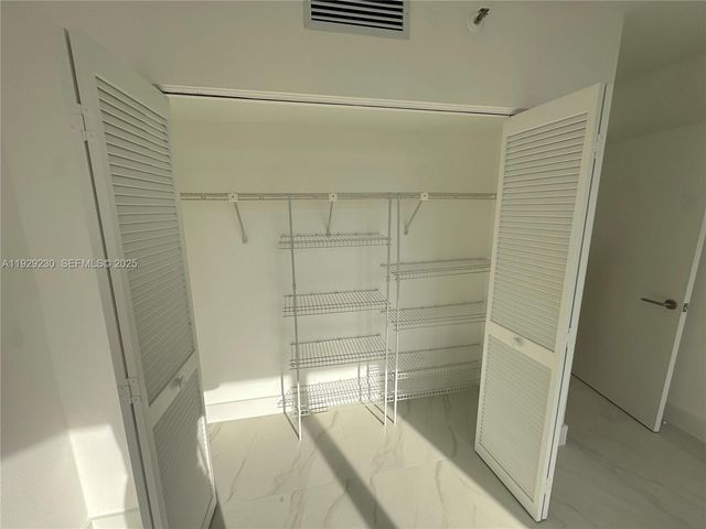 6797 Willow Wood Dr 6043, Boca Raton, FL 33434