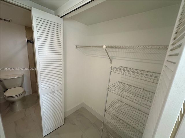 6797 Willow Wood Dr 6043, Boca Raton, FL 33434