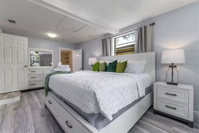 5212 S PURITAN AVENUE, Tampa, FL 33611