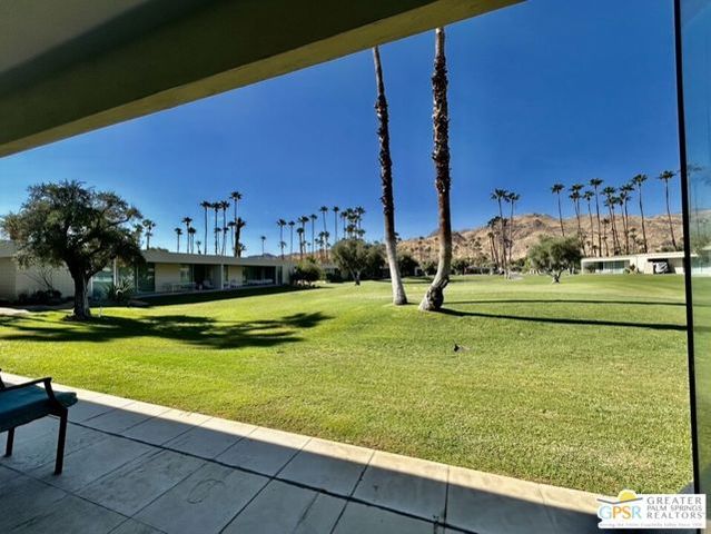 197 Desert Lakes Drive, Palm Springs, CA 92264