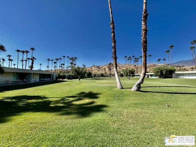 197 Desert Lakes Drive, Palm Springs, CA 92264
