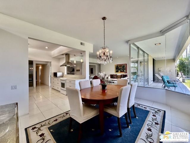 197 Desert Lakes Drive, Palm Springs, CA 92264