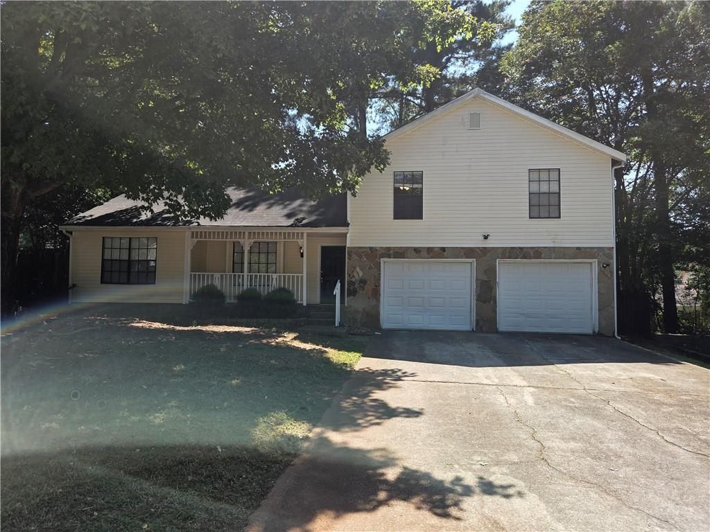 943 Lake Drive Court, Stone Mountain, GA 30088