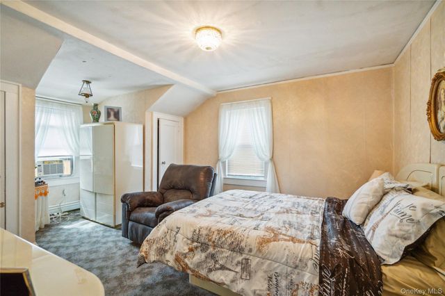 25 Davison Avenue, East Rockaway, NY 11518