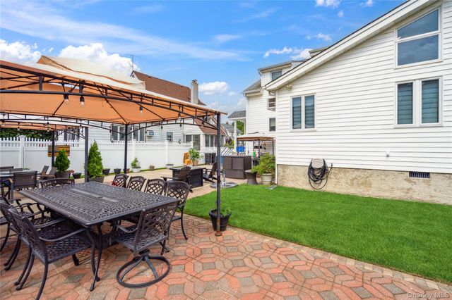 25 Davison Avenue, East Rockaway, NY 11518