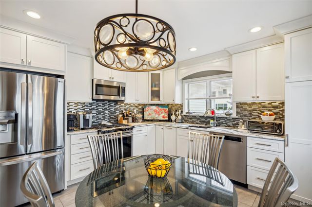 25 Davison Avenue, East Rockaway, NY 11518