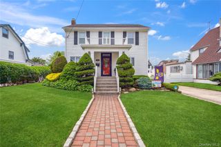 25 Davison Avenue, East Rockaway, NY 11518