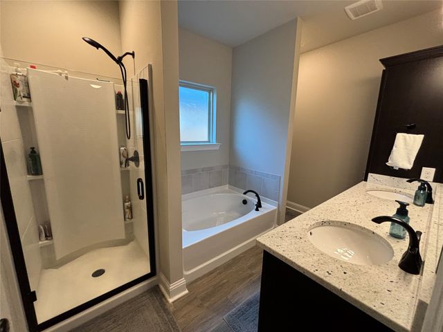 232 Saint Edmunds Way, Bossier City, LA 71111