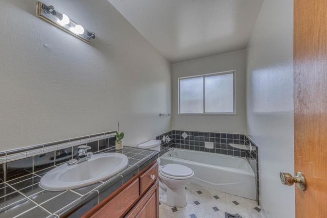 17742 Berta Canyon Road, Salinas, CA 93907