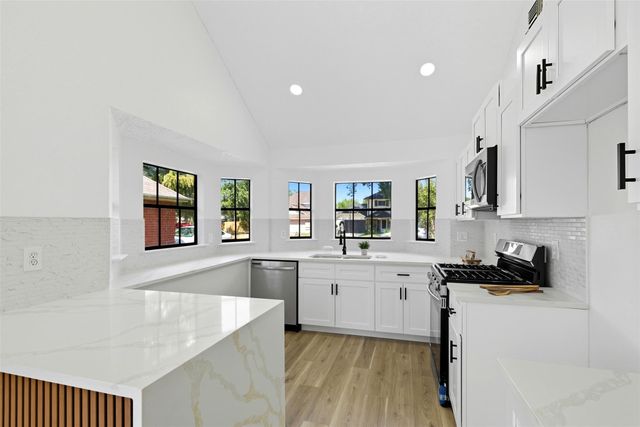 18511 Headland Drive, Cypress, TX 77433