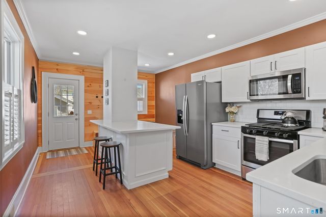 62 Glenwood Avenue, Stratford, CT 06614