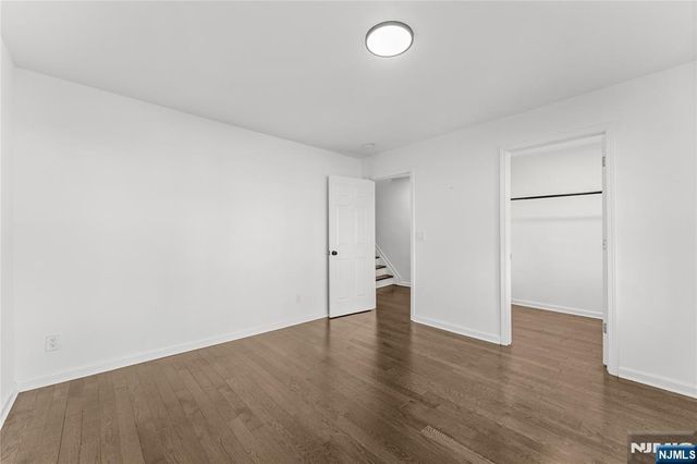 96 Prospect Terrace, East Rutherford, NJ 07073