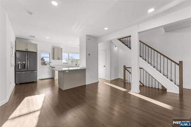 96 Prospect Terrace, East Rutherford, NJ 07073