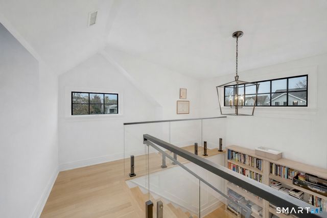 103 Connecticut Avenue, Greenwich, CT 06830