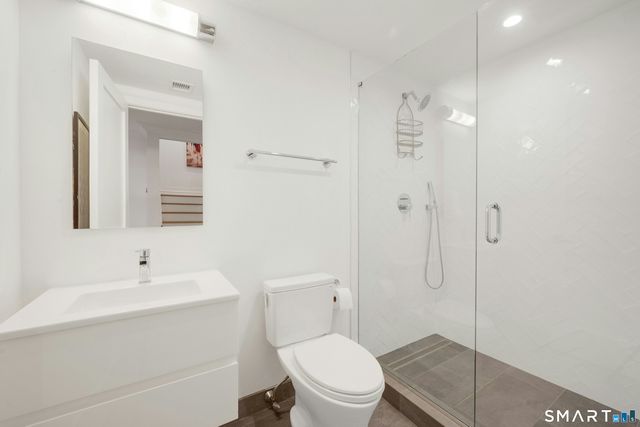 103 Connecticut Avenue, Greenwich, CT 06830