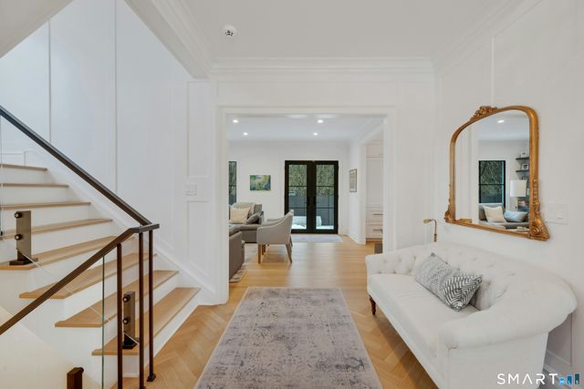 103 Connecticut Avenue, Greenwich, CT 06830