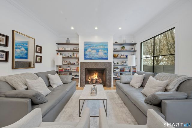 103 Connecticut Avenue, Greenwich, CT 06830