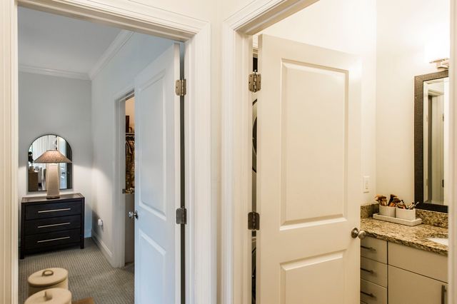 1221 4th Ave, N, Nashville, TN 37208