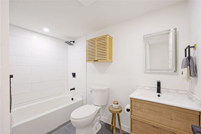 5412 Gibson Drive, The Colony, TX 75056