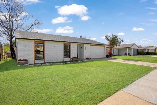 5412 Gibson Drive, The Colony, TX 75056