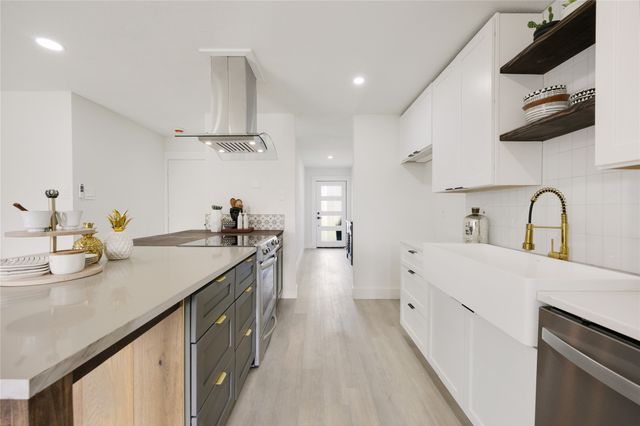 5412 Gibson Drive, The Colony, TX 75056