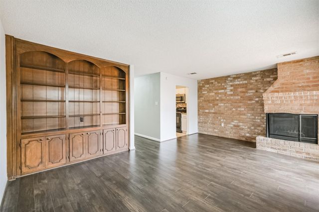 1149 Country Place Drive, Houston, TX 77079