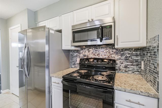 1149 Country Place Drive, Houston, TX 77079