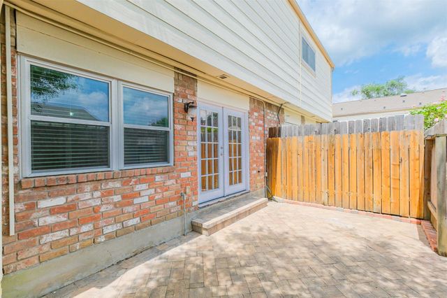 1149 Country Place Drive, Houston, TX 77079