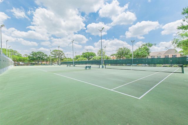 1149 Country Place Drive, Houston, TX 77079