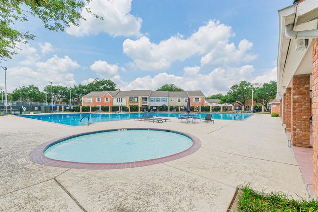 1149 Country Place Drive, Houston, TX 77079