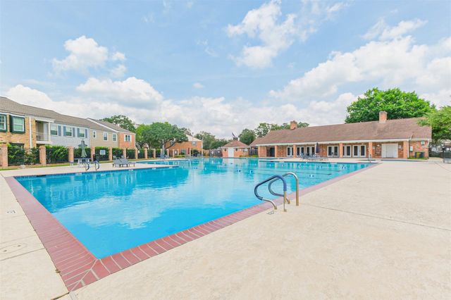 1149 Country Place Drive, Houston, TX 77079