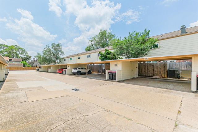 1149 Country Place Drive, Houston, TX 77079