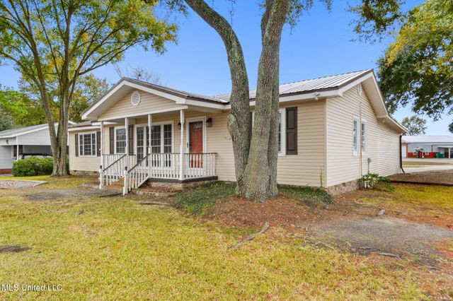 317 42nd Street, Gulfport, MS 39507