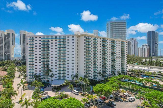 19370 Collins Avenue 324, Sunny Isles Beach, FL 33160