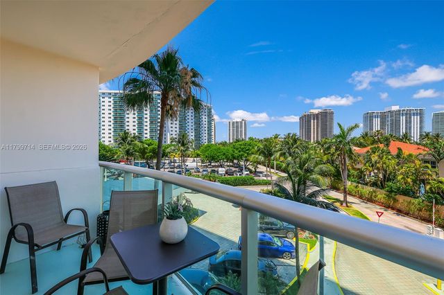 19370 Collins Avenue 324, Sunny Isles Beach, FL 33160