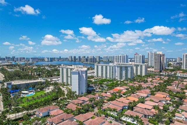 19370 Collins Avenue 324, Sunny Isles Beach, FL 33160