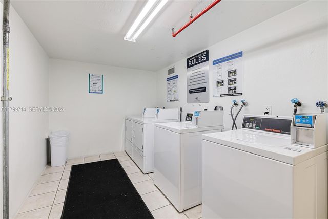 19370 Collins Avenue 324, Sunny Isles Beach, FL 33160