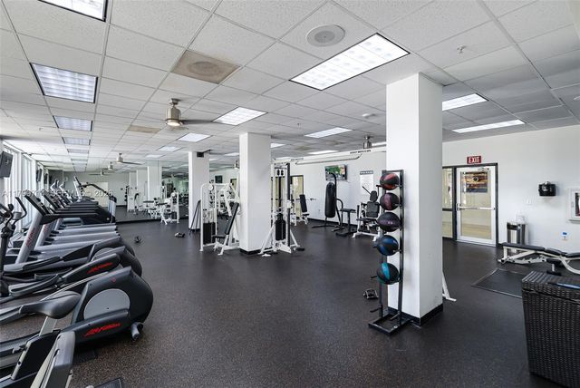 19370 Collins Avenue 324, Sunny Isles Beach, FL 33160